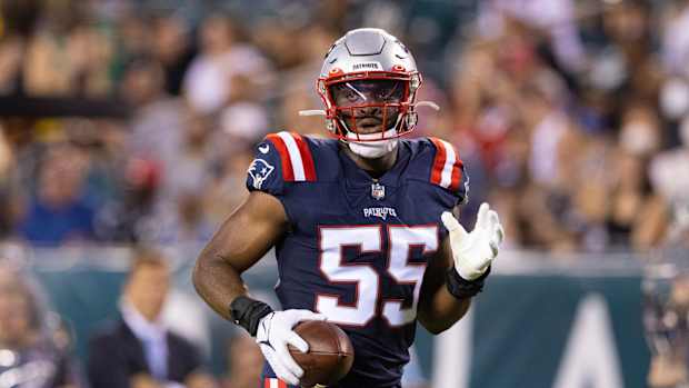 Patriots LB Josh Uche